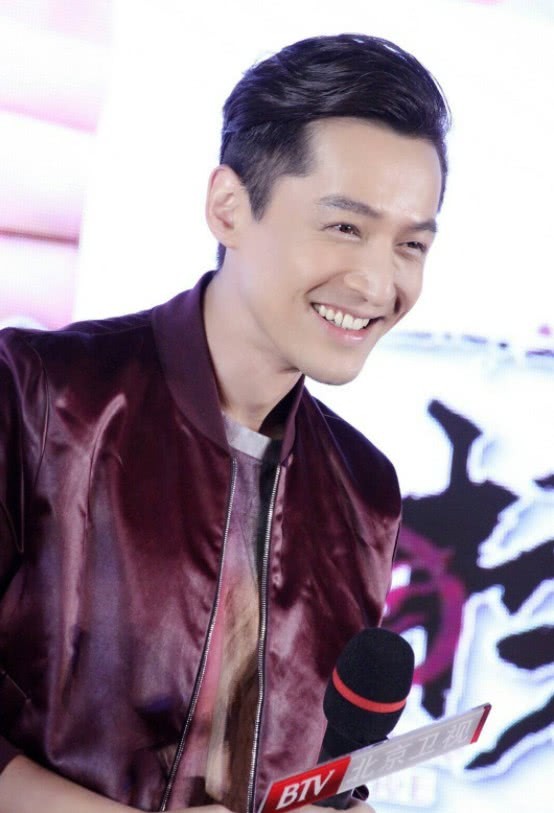 胡歌有多正能量？他要的生日应援如此简单，当他的粉丝真幸福！