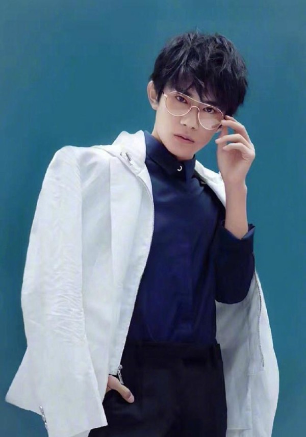 明星粉丝奇葩名，千玺的是千纸鹤，热巴的是爱丽丝，胡歌的最搞笑