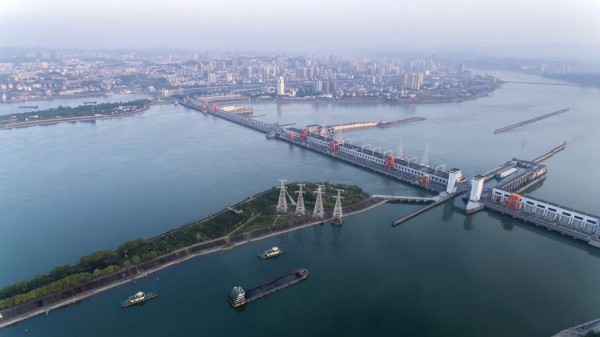 谁是明星船闸丨葛洲坝船闸：闸容千舟 通达致远