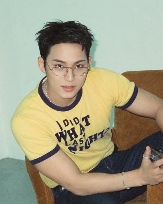 太平洋寬肩流氓也可愛！關於金珉奎的8個故事：天選明星臉國中被星探挖掘，97line全員顏值天花板