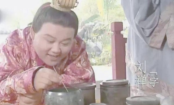 深入剖析低调艺术家李铁的生平与影响