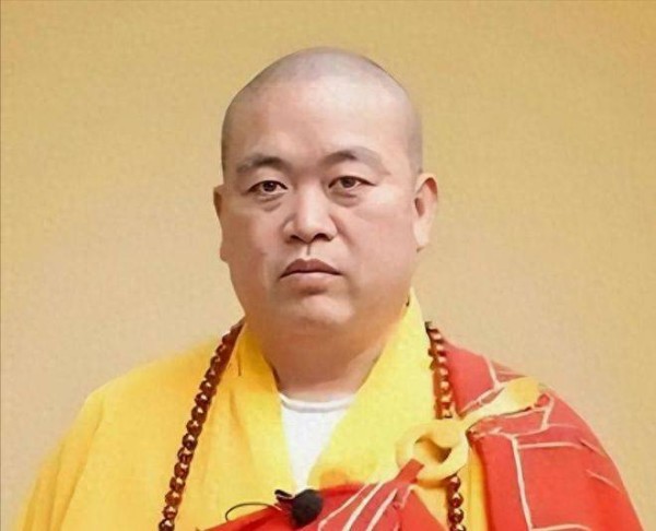 央视通报出来了!四女星被谣言拖下水 李湘杨澜刘涛刘芳菲终于翻