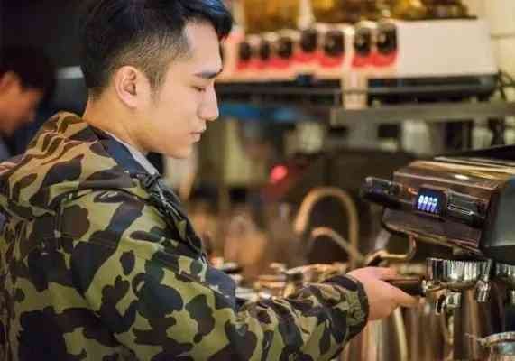 揭秘网络红人:李燕窝个人背景与成名之路