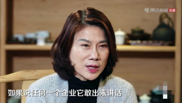 董明珠取代成龙代言格力,明星名气大对产品不了解还省1亿广告费