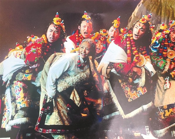 藏族舞蹈家向阳花，从羌塘草原到世界舞台的艺术人生