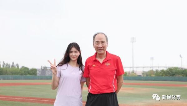 这个秘密，他瞒了大半个月