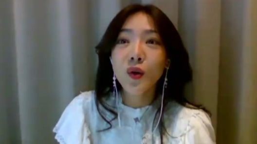 今晚生活秀:霸气胡军的温柔你感受下?总感觉哪里好像不对……