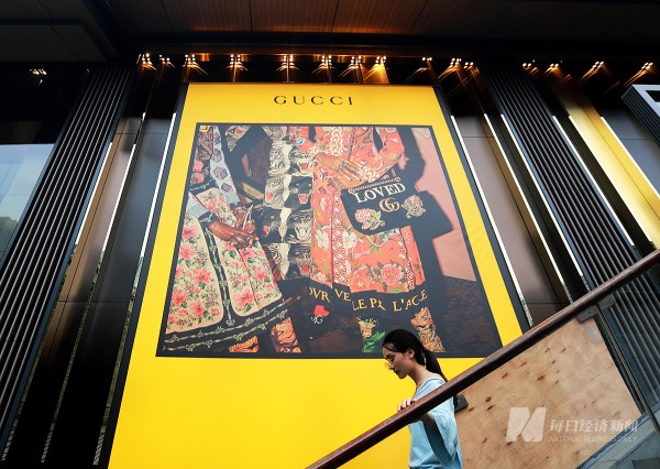 开云集团将收回Gucci美妆运营权？知情人士：科蒂代理合约五年内不会到期