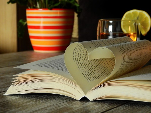 演艺经纪合同中的“代理”是代理吗？