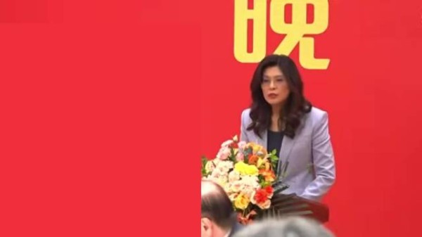 郑丽文开始大陆之行,一起听听她的晚宴发言