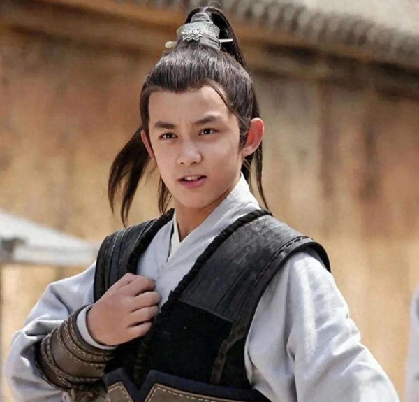 童星转型生死劫?吴磊的20年星途背后藏着多少艰辛