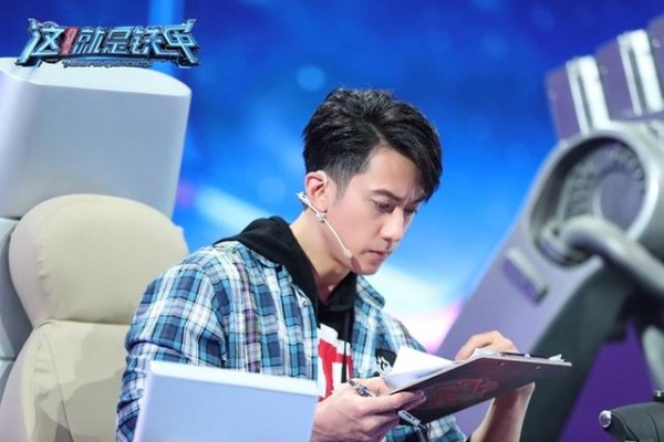 张一山吴尊撒贝宁欲结盟 “被虐”战况能否告终