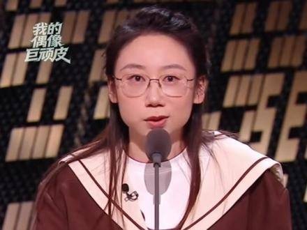 她以实力打破偏见,黄圣依的品味果然独到!