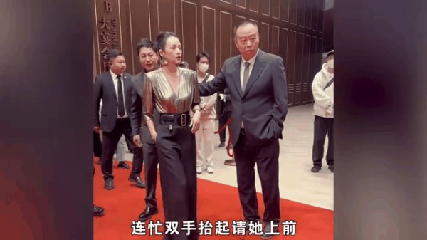 陈凯歌一推一拉引爆热搜:流量为王时代,谁被捧上神坛?