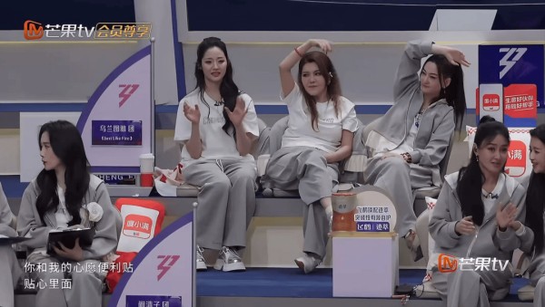 《乘风2026》接连“撤回”直播,“姐综”的真实该怎么给?