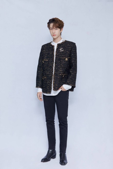 曝王一博经纪人被公司开除 涉嫌非法侵占遭调查