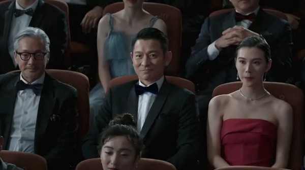 《红毯先生》落后春节档,是沟通障碍吗?宁浩电影喜剧刘德华_订阅