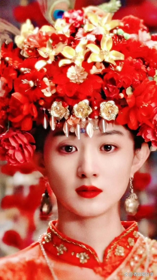 赵丽颖影视双栖，为何选择转向幕后？