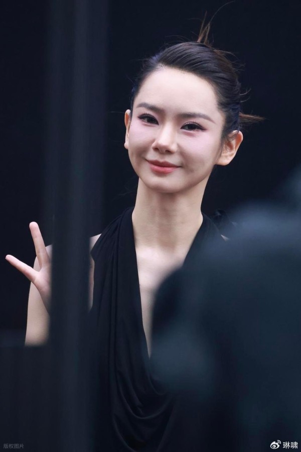 明星蜂拥北大光华EMBA背后的商业转型密码