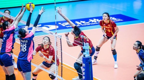 朱婷获得23个冠军荣誉，魏秋月获得36个冠军荣誉，袁心玥获得13个冠军荣誉，这些女排明星的荣誉榜令人瞩目