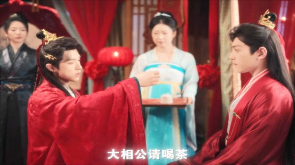 哥们洗澡都是泡龙井吧，这么大绿茶味也是绝了！网剧天天有囍季美含张逸杰