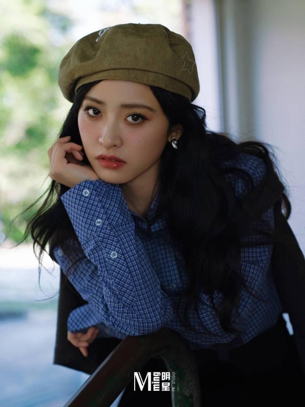 星二代爆红密码:人脉、品味、内驱力,哪个才是改写命运的“隐形王炸”?