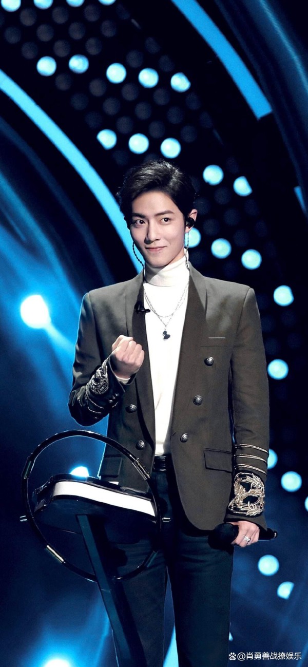 揭秘！肖战为何赢得如此众多粉丝观众的拥护？