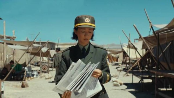 杨紫新剧白菊从青涩到扛起重担