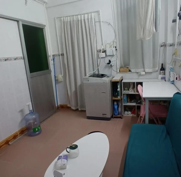 深圳刘亦菲的爆红奇迹:明星脸是逆袭捷径,还是流量陷阱?