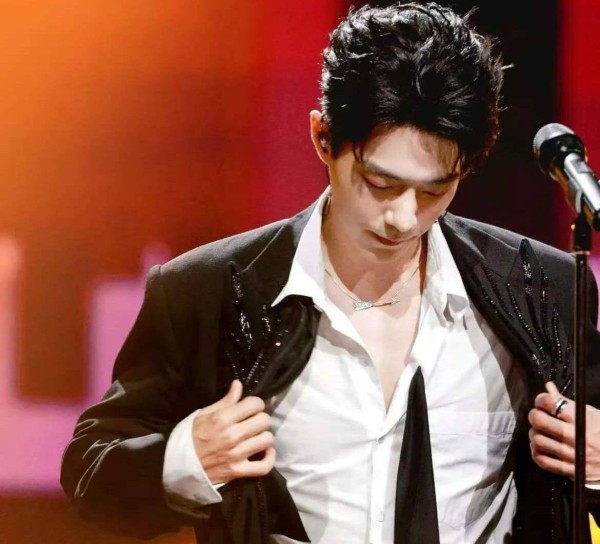 杨受成点破肖战在圈内真实状况，也给内娱明星都提个醒！