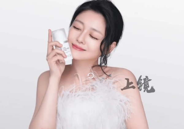 小S方回应大S广告仍未下架：这是S家人与品牌讨论的结果