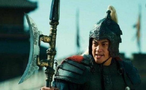 水浒一好汉手持方天画戟，曾两胜呼延灼，若上梁山可入五虎将