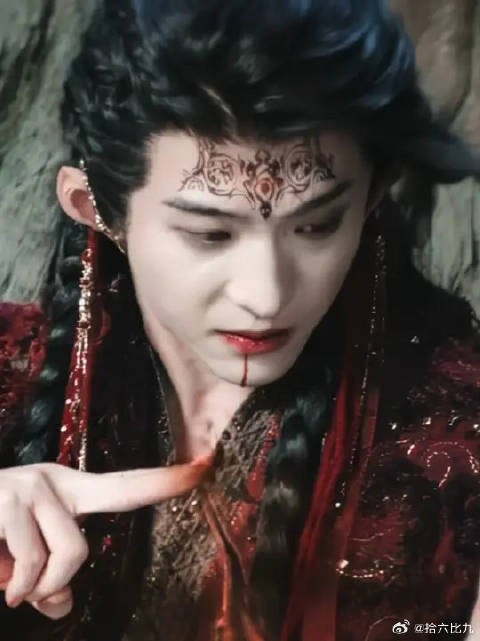 小四你出来我找你有点事