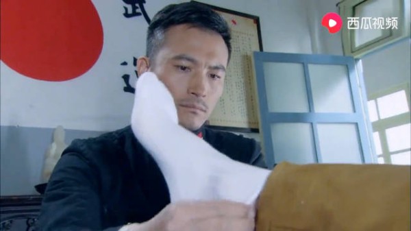 耿乐出演的谍战剧片段名场面