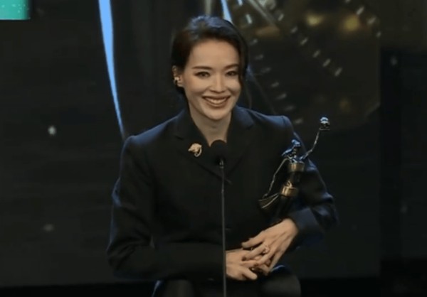 舒淇回应获第44届金像奖新晋导演：我是一个最老的新导演