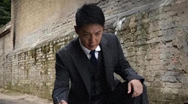 和前妻离婚后，他又拥有了新生活，如今53岁的傅程鹏现状如何？