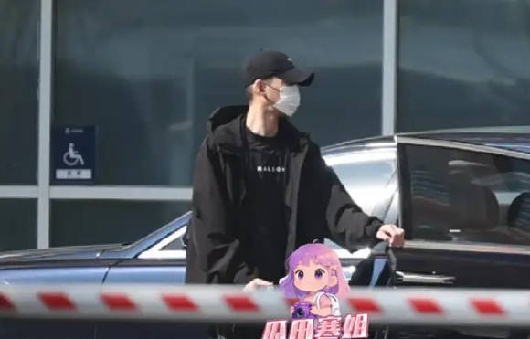 张翰回应就医后前往移民局：例行体检和办理港澳通行证签注