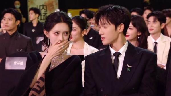 孟子义李昀锐综艺零交流引热议,避嫌原因成谜