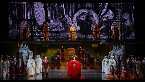 《图兰朵》在上海的百年回响，上海歌剧院三场演出售罄