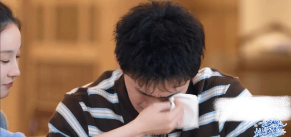 孙杨坦言自己是没有安全感的人！说起没和张豆豆办婚礼哭了