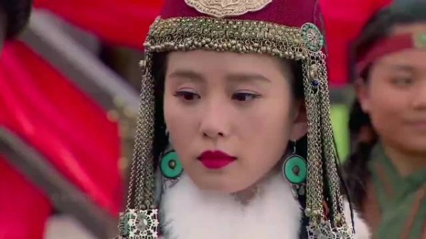 女孩伸手入油锅揭露国师阴谋