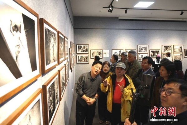 “有温度的影像”全国摄影展暨“行摄孟加拉”师生联展在北京开幕