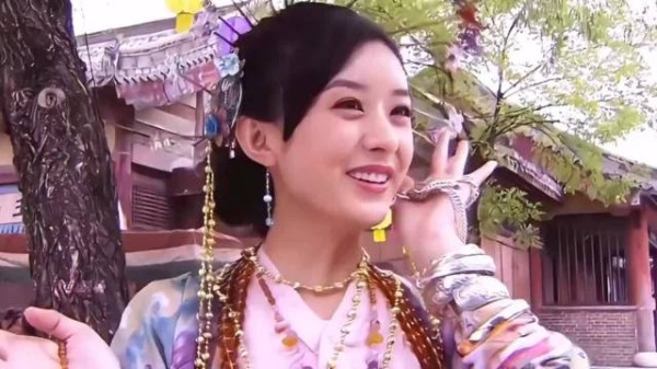“赵丽颖”也演过这么奇葩的角色，笑不活了！