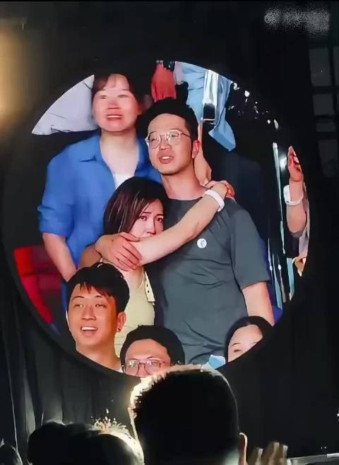 这个视频在国外火了， 能看出是不是真爱