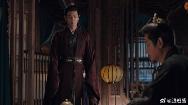 锦月如歌：奸相辅佐多年，如今皇上不服管，动心思竟要换皇上