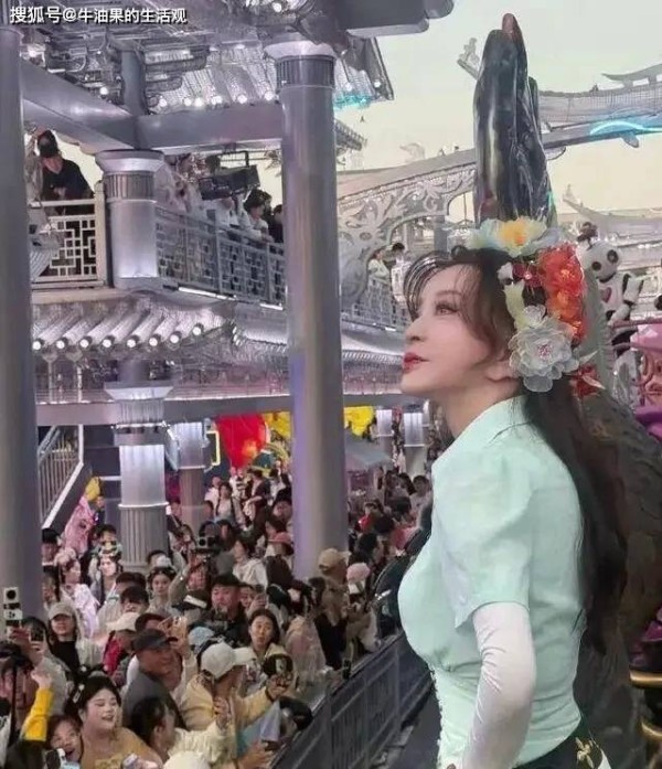 全程黑脸耍大牌？刘晓庆回应与王婆互动冷淡，一句话解开全网误会