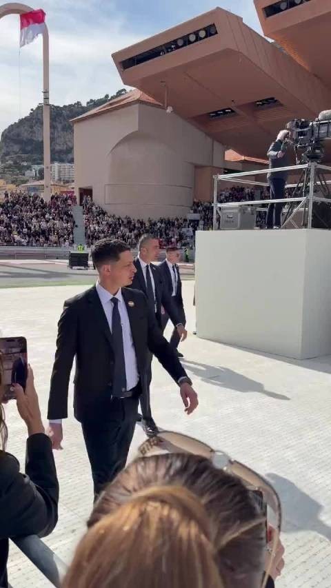 教皇出行，摩纳哥安保团队颜值拉满！