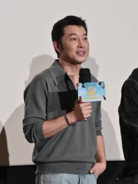 沙溢暴瘦颜值回春，胡可被赞功不可没