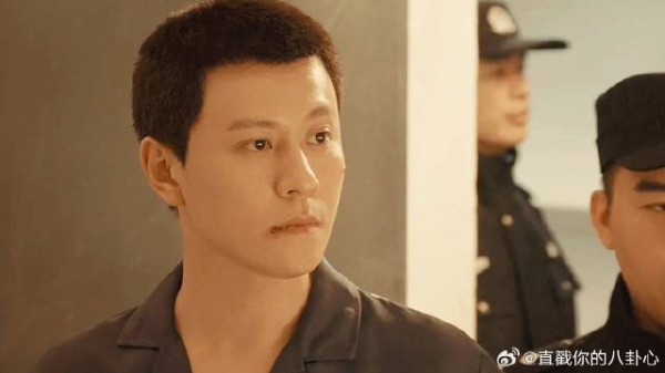《钢铁森林》井柏然 蔡文静 卧底五年他失去了一切，还有最爱的女孩