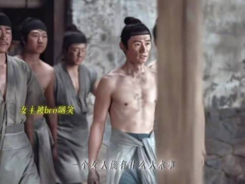 家人的爱永远是后盾和底气 女主撕破虚伪，一人一巴掌反击坏人，太爽了！